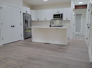 8239 124th Ave NE, Kirkland, WA 98033