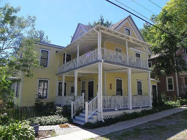 1st image of 27 Scott Ave