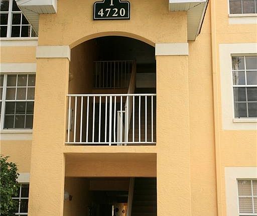 3rd image of 4710 Saint Croix Ln APT 223
