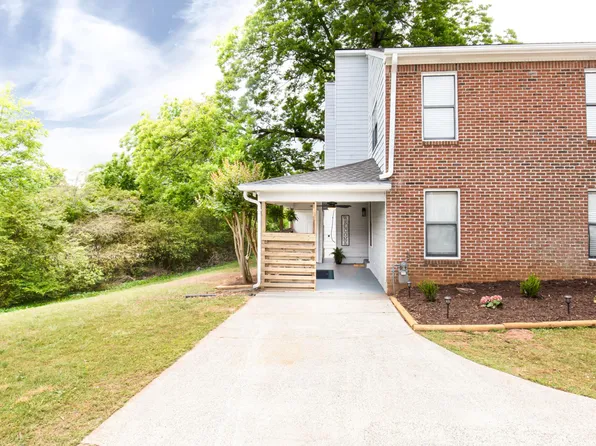 3155 Duvall Pl NW, Kennesaw, GA 30144