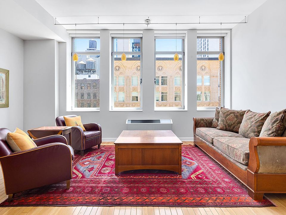 1st image of 252 7th Ave APT 11O