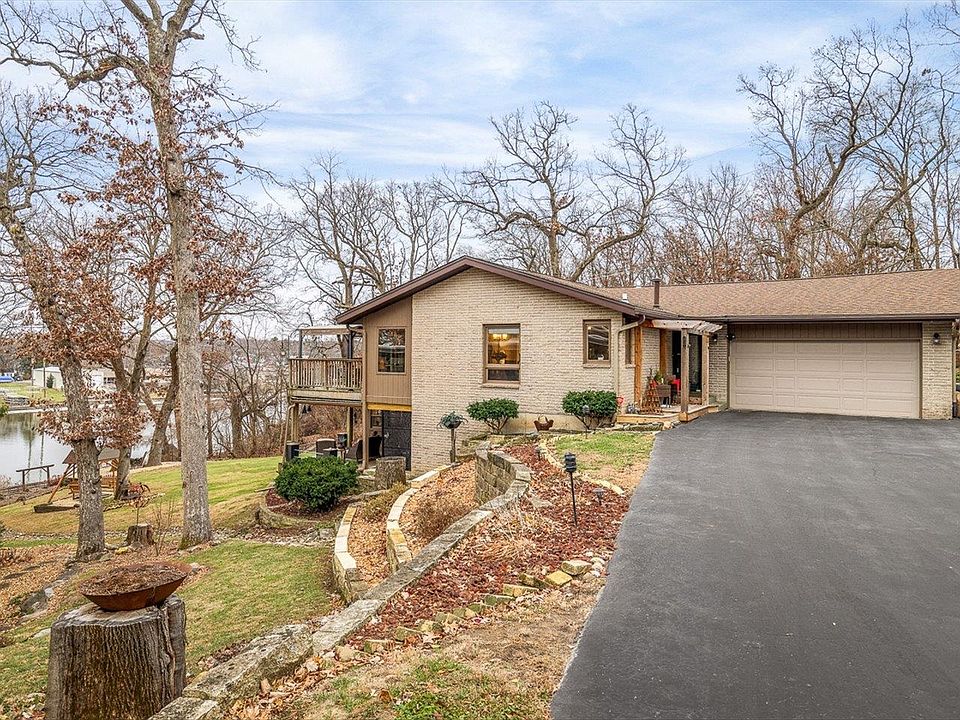 1st image of 38 Briar Ln