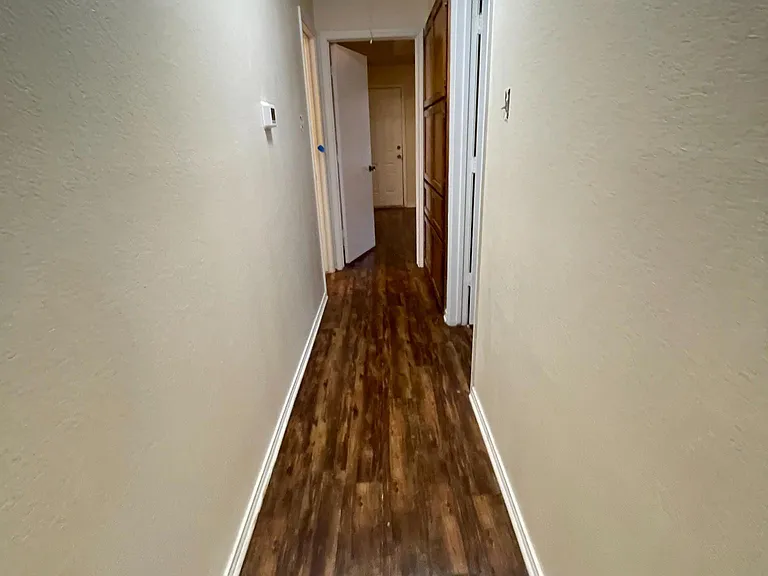 428 Arnold Ave — Photo 5