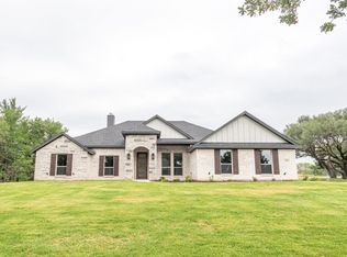 1432 W Dry Creek Rd, Poolville, TX 76487