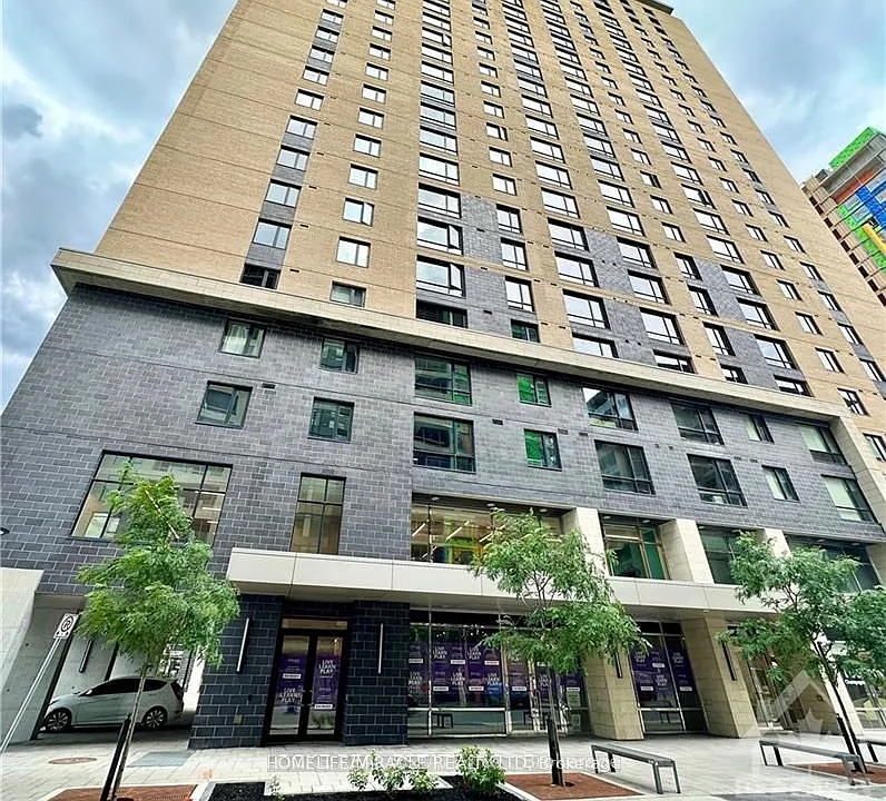 105 Champagne Ave S #1610