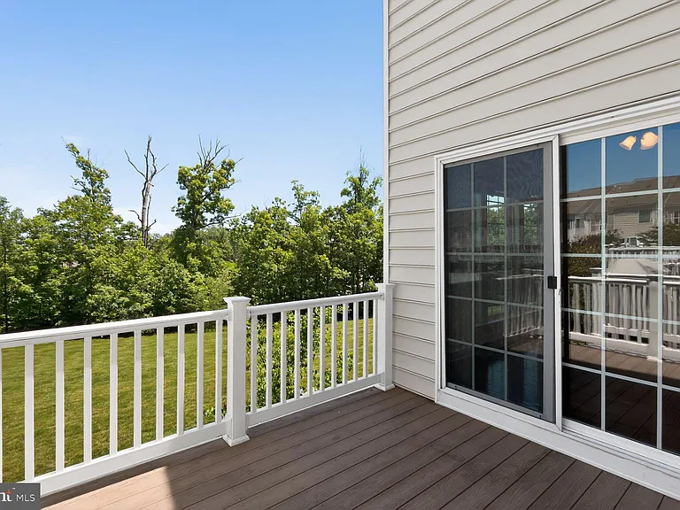 25450 Hopton House Ter — Photo 3