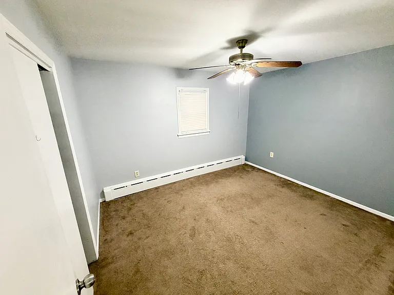 615 W Camplain Rd #1 — Photo 5