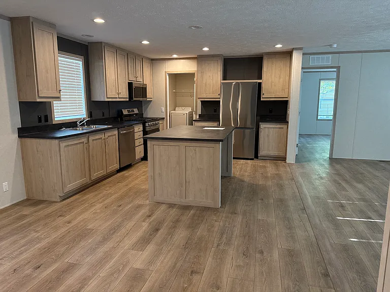 Willowbrook Place — Photo 41