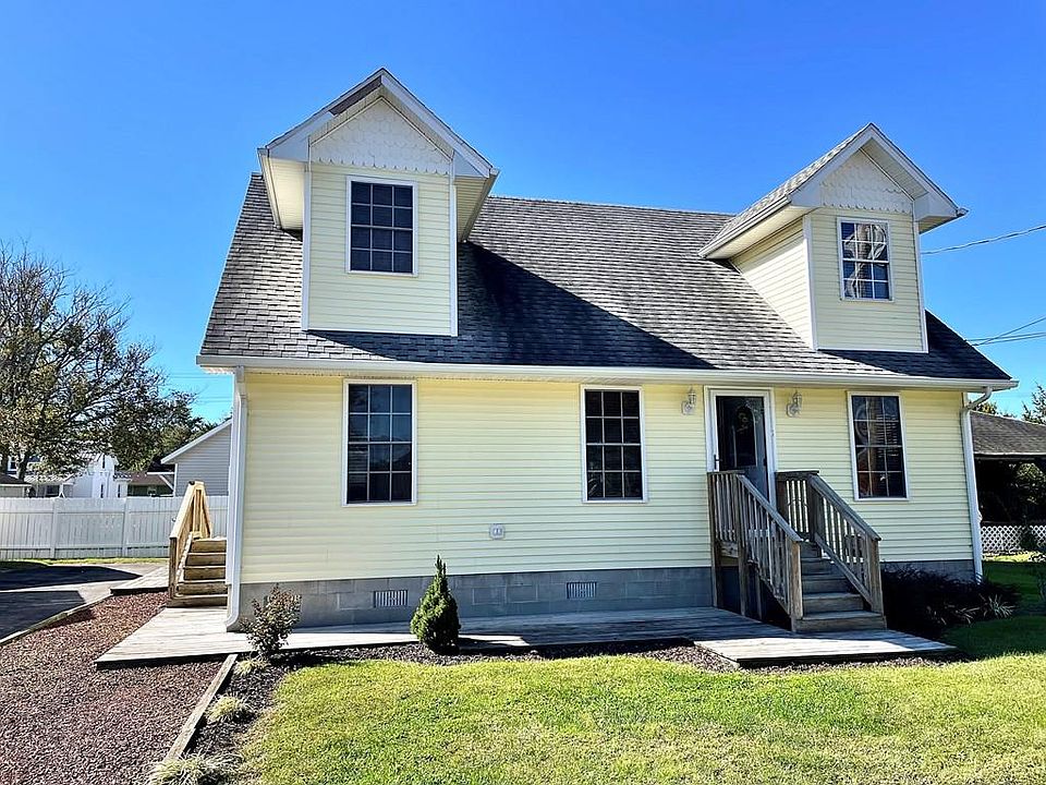 6230 Poplar St, Chincoteague Island, VA 23336 Zillow