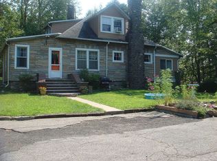 670 Macopin Rd, West Milford, NJ 07480