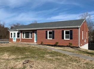 137 Maple Dr, Madison Heights, VA 24572