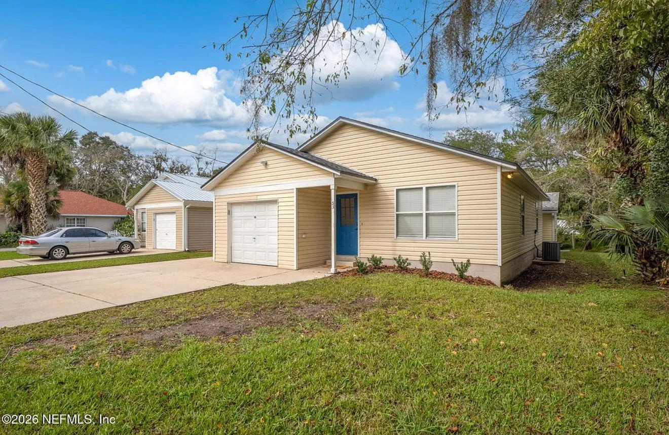3 bed, 1191 sqft, $2,000 — Photo 3