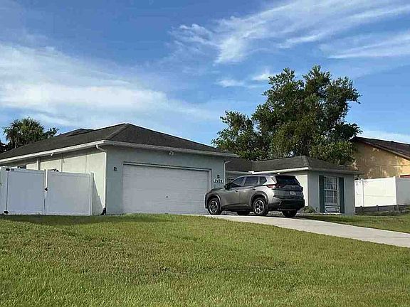 2nd image of 9478 Montebello Ln