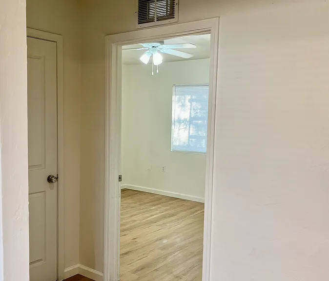 4454 E 3rd St #2 — Photo 9