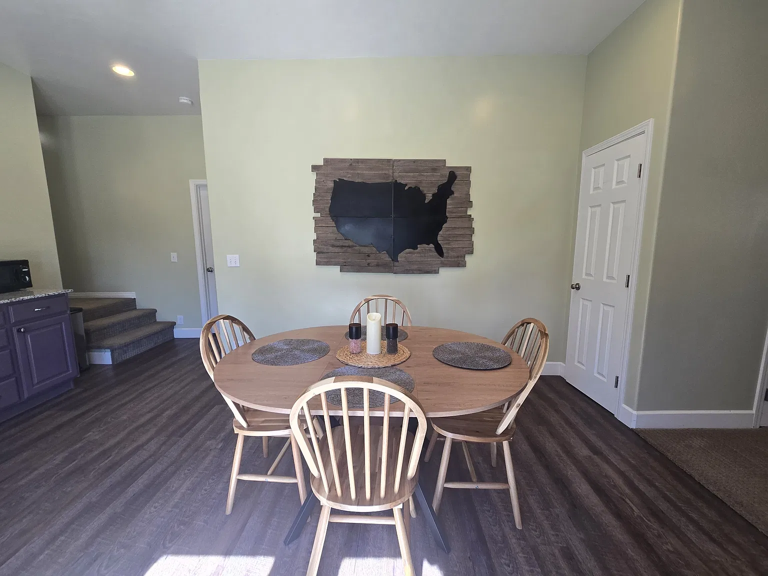 2 bed, 1400 sqft, $2,400 — Photo 4