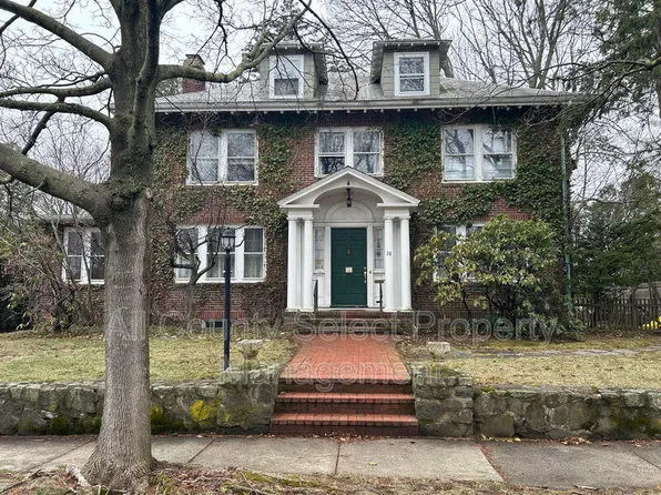 38 Baker Ave, Beverly, MA 01915