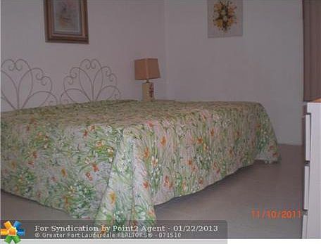 4th image of 15036 Ashland Ln APT 49