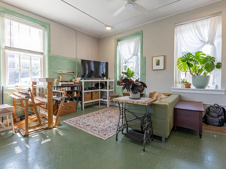 The Marine Residence — Photo 42