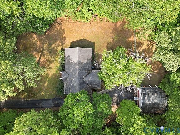 3rd image of 624 Terra Alta Dr