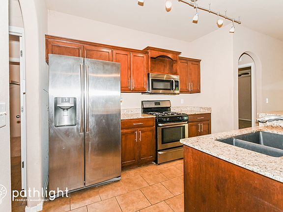 5th image of 10901 N 117th East Pl