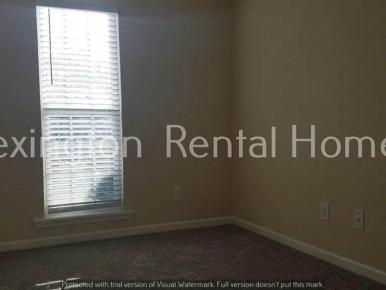 142 Savannah Hills Dr — Photo 19