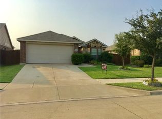 2027 Allyson Dr, Heartland, TX 75126