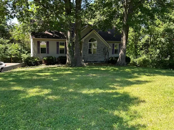 69 Hickory Woods Ct, Taylorsville, KY 40071