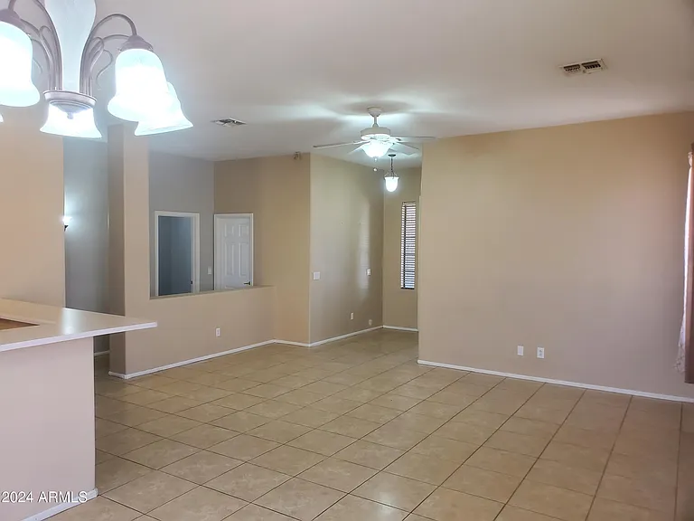 1507 S 171st Ln — Photo 10