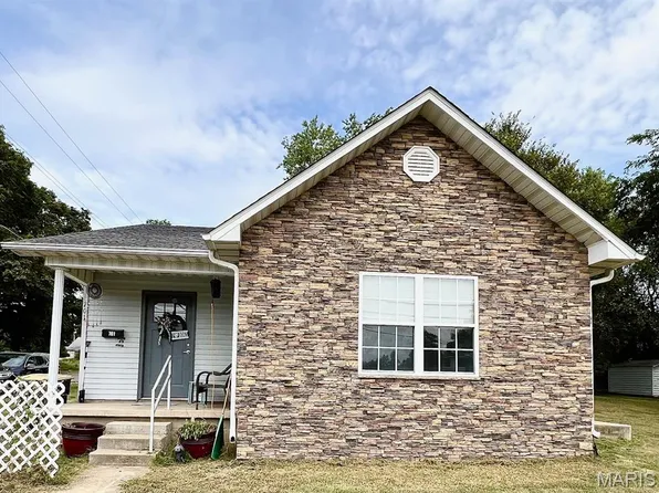 701 E Locust St, Doniphan, MO 63935