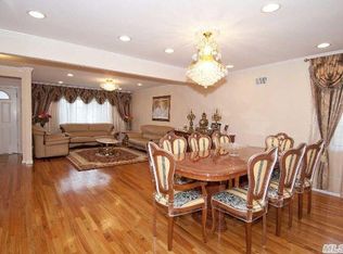 42 Glenbrook Rd, Hicksville, NY 11801
