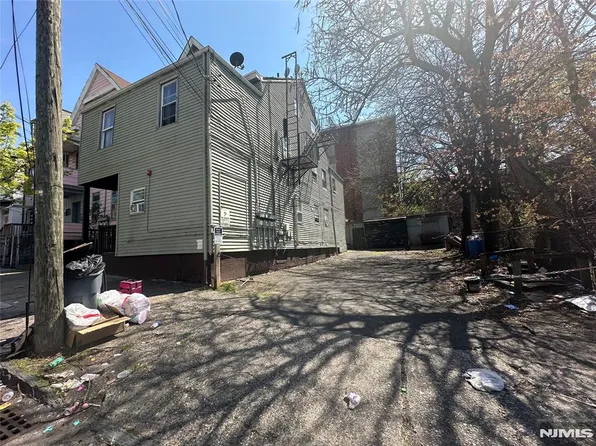 76-78 Lafayette St, Paterson, NJ 07501