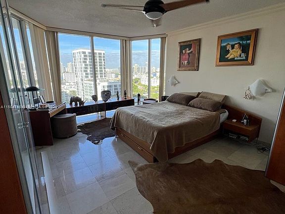 4th image of 17555 Collins Ave APT 1504