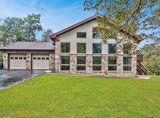 442 Ridge Rd, Stroudsburg, PA 18360