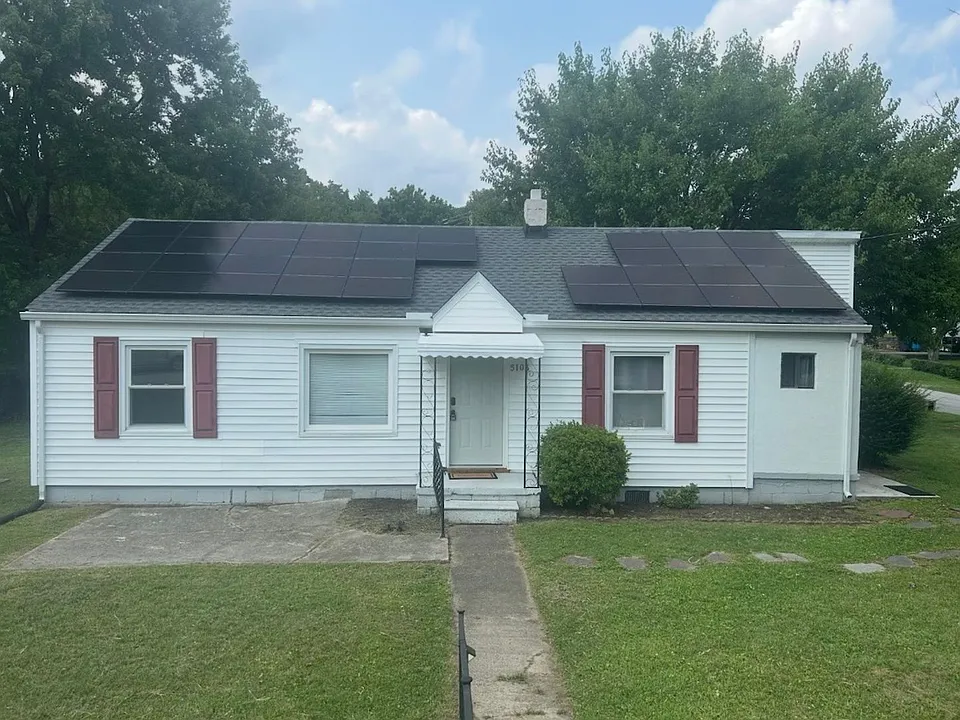 5103 Woodlawn Rd NW