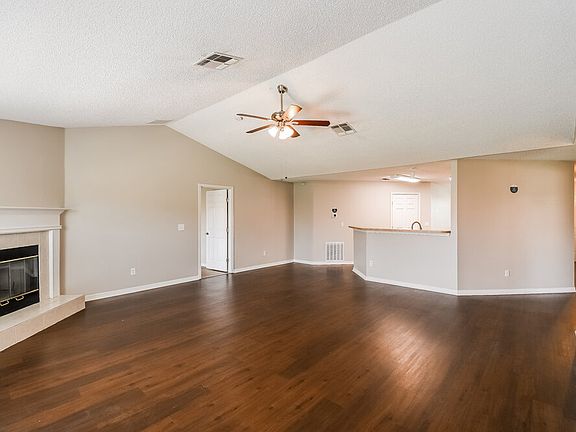 4th image of 2996 Plum Orchard Dr