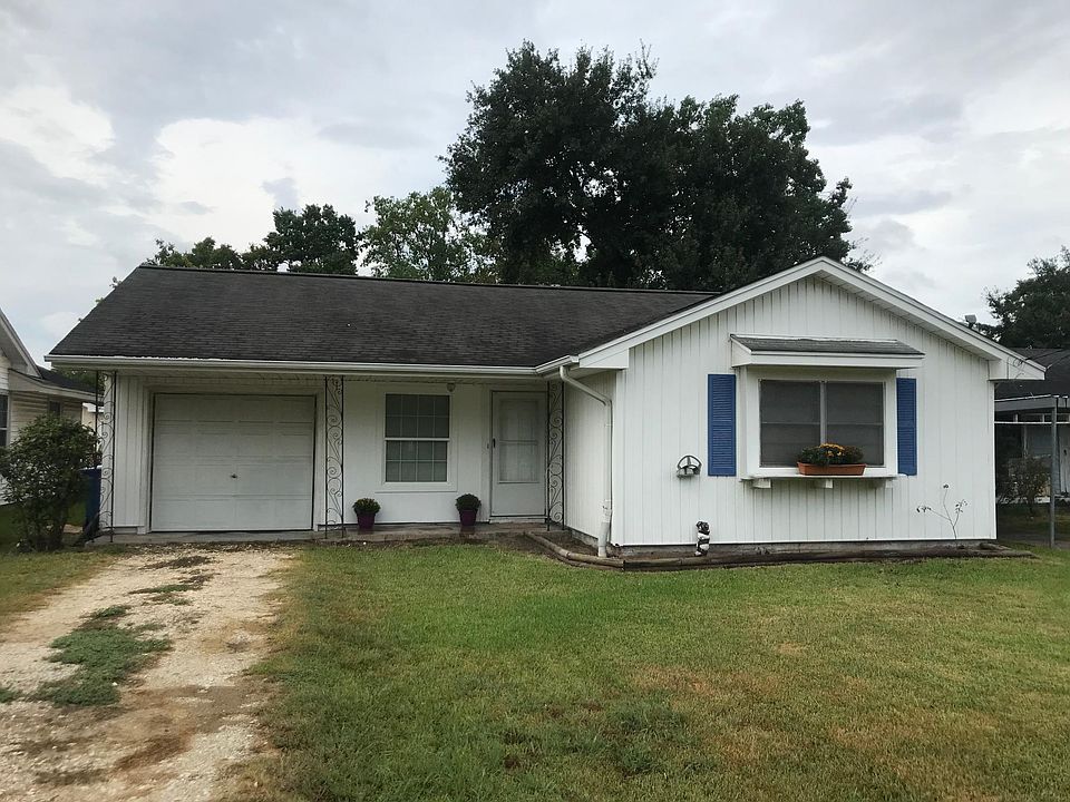 1st image of 1307 Avenue H