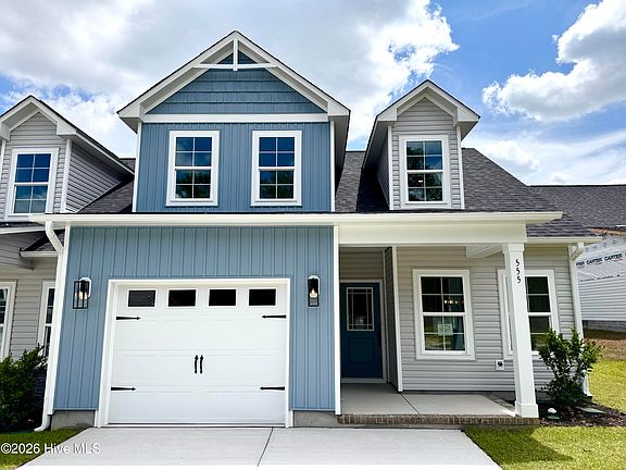 3rd image of 555 Timbercrest Circle SE