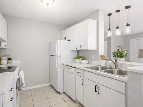 8265 Omaha Cir #S/o, Spring Hill, FL 34606