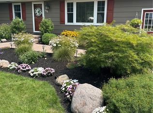 198 Kirk Rd, Rochester, NY 14612