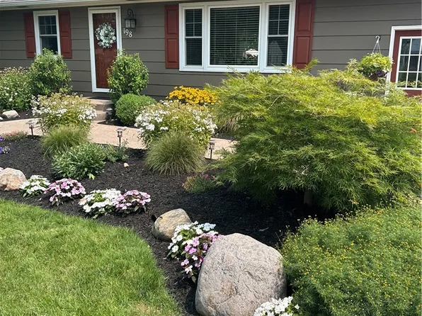 198 Kirk Rd, Rochester, NY 14612