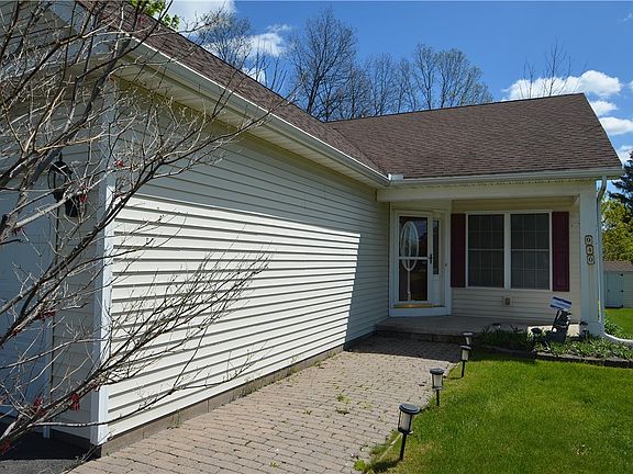 2nd image of 940 Elmgrove Rd