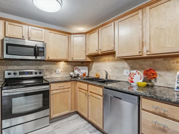 650 S Alton Way #7A, Denver, CO 80247