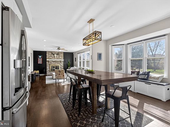 4th image of 154 Hunsicker Dr