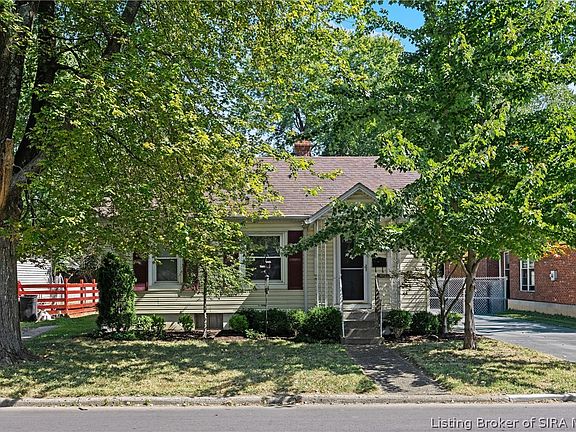 2nd image of 1012 N Randolph Avenue