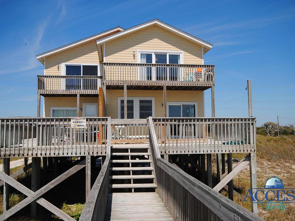 1st image of 3814 Island Dr