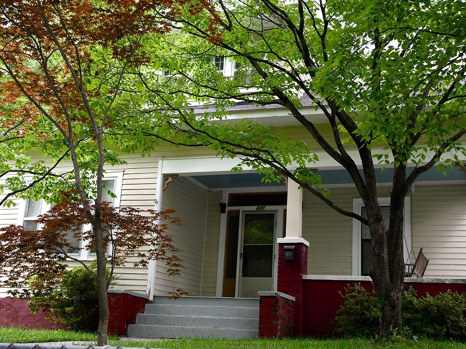 1st image of 231 E Oklahoma Ave