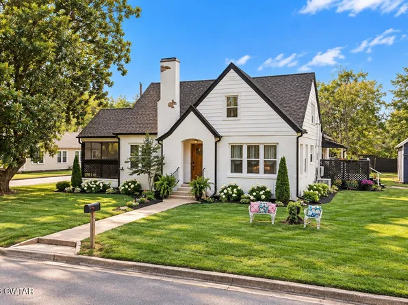 149 Huntsman Ave, Lexington, TN 38351