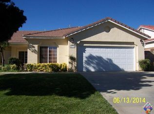 4616 Cinnabar Ave, Palmdale, CA 93551