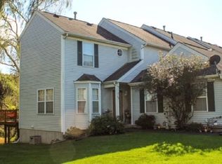 40 Helene Cir, Highland Mills, NY 10930
