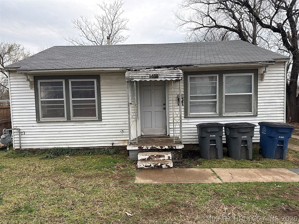 1st image of 1420 N Vandalia Ave